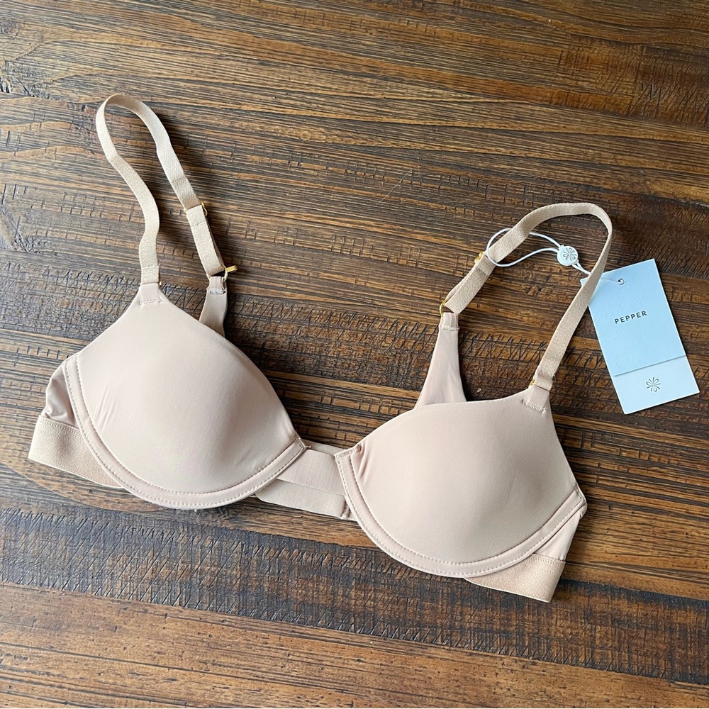 NWT Pepper Ultimate Contour T-Shirt Bra Fawn 32A
